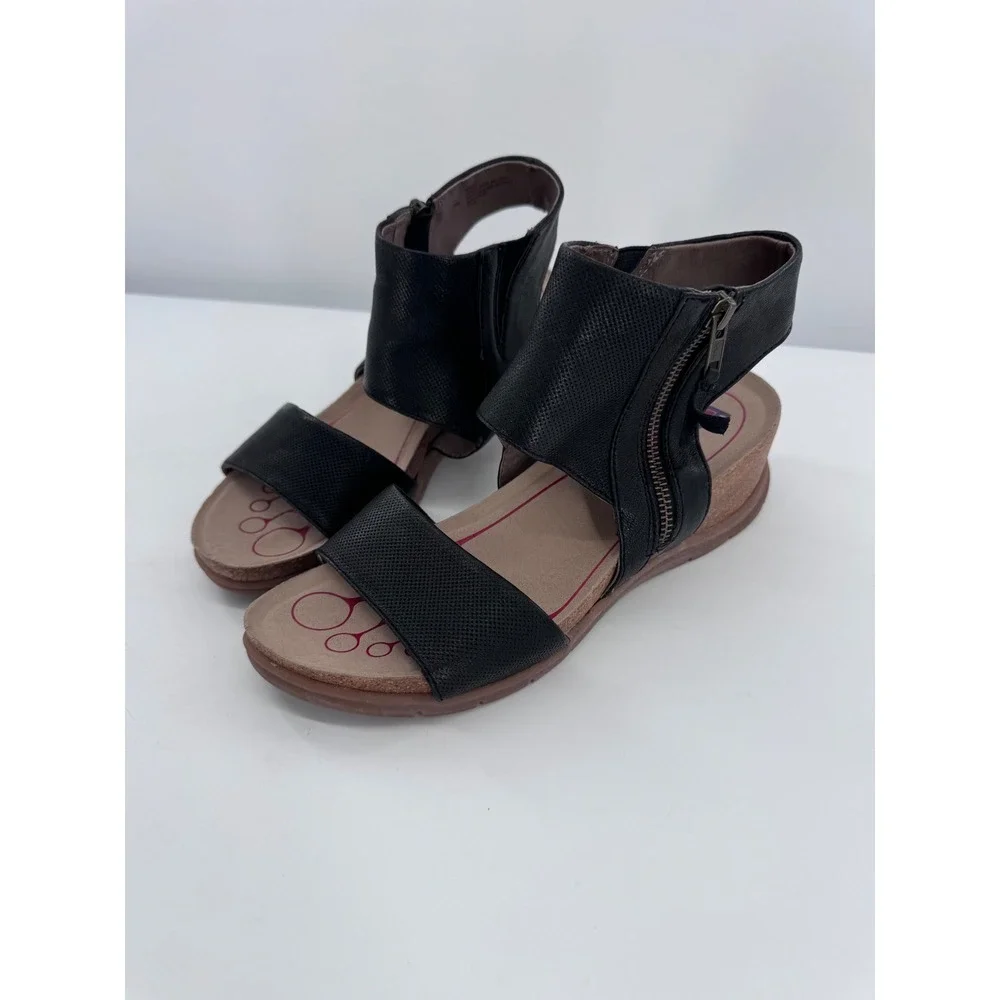 Bionica Palotina Wedge Sandals Black Leather Side Zipper Comfort Shoes Sz 10M